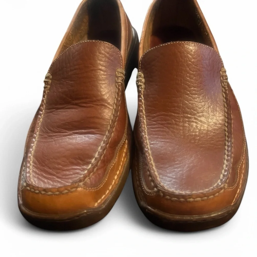 HS Trask Rover Hand-sewn Loafer in two tone brown leather size 9.5 men’s